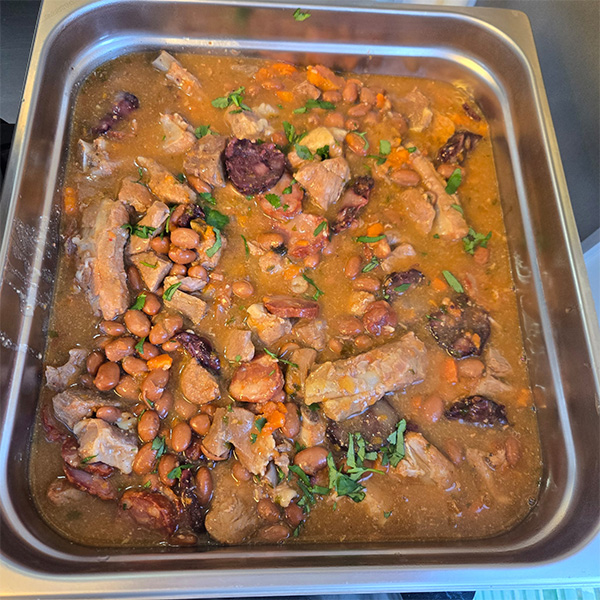 Feijoada de carne de porco  & arroz
