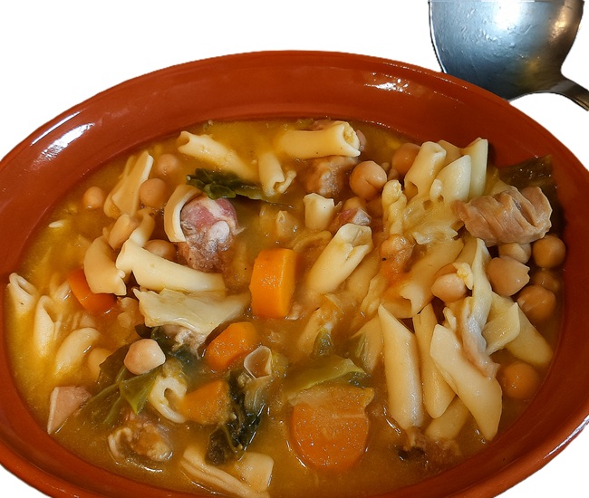 Cozido a portuguesa com grao e macaroni